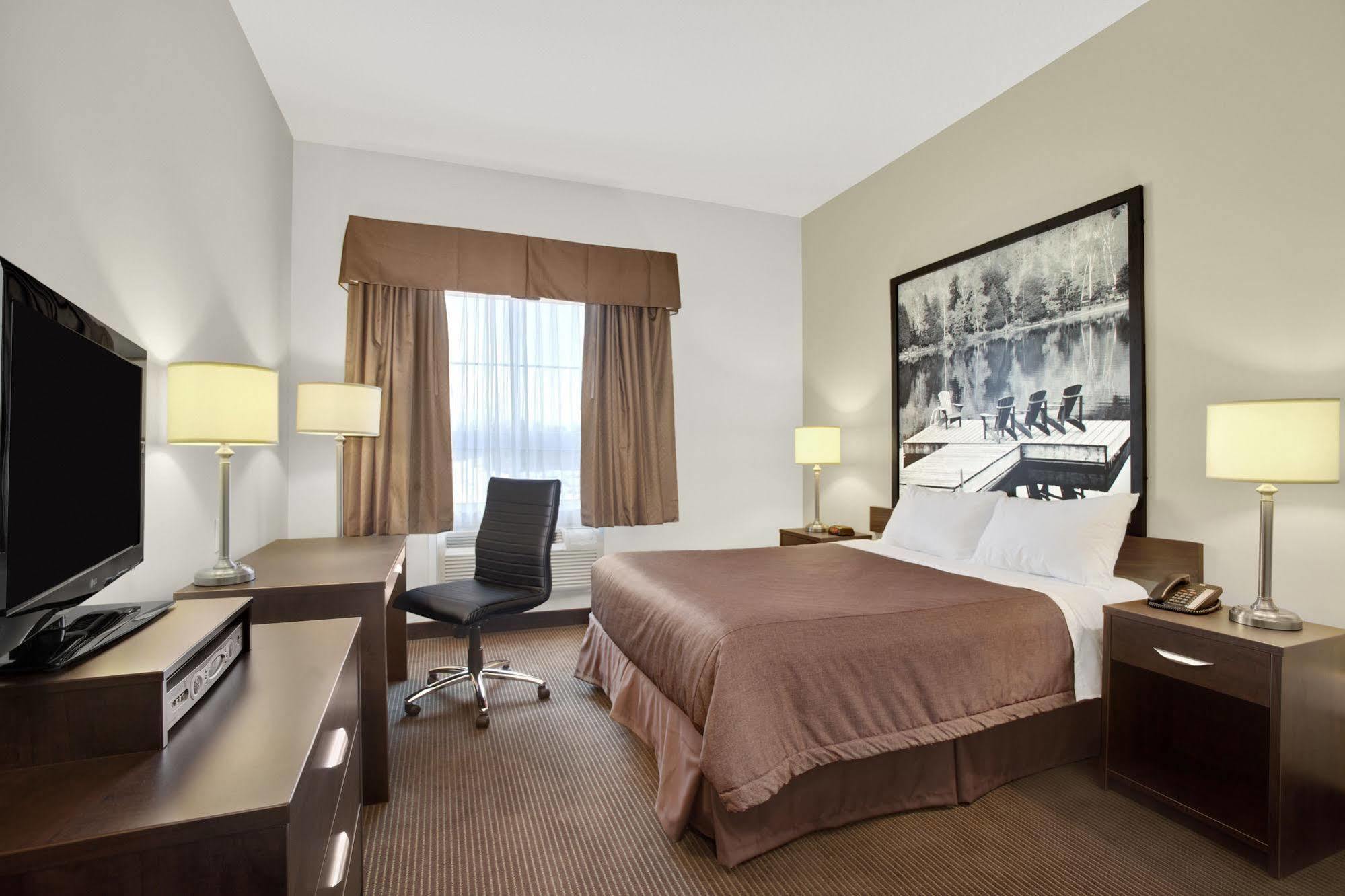 Super 8 By Wyndham Red Lake On Bagian luar foto